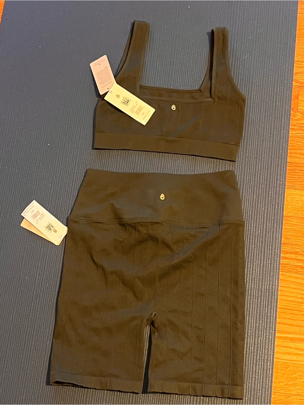 Spiritual Gangster green Ribbed High-Waist Bike Shorts & Matching Crop Bra Set